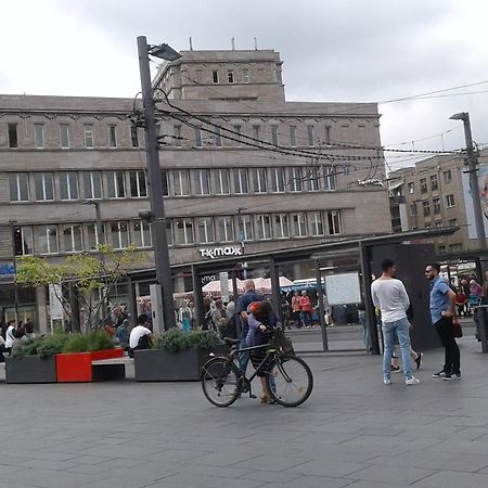 Hostel Im Medizinerviertel Halle  Εξωτερικό φωτογραφία
