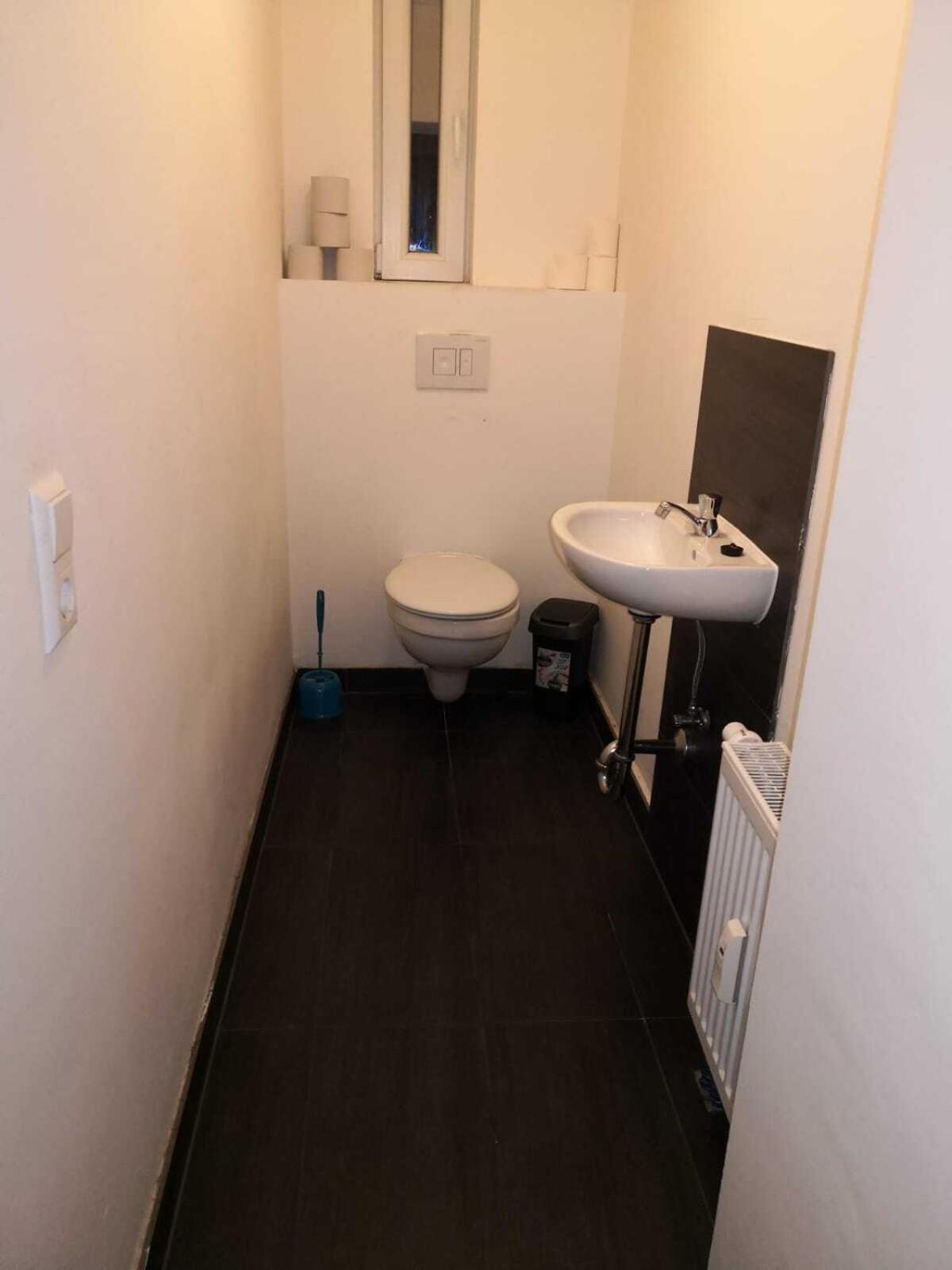 Hostel Im Medizinerviertel Halle  Εξωτερικό φωτογραφία