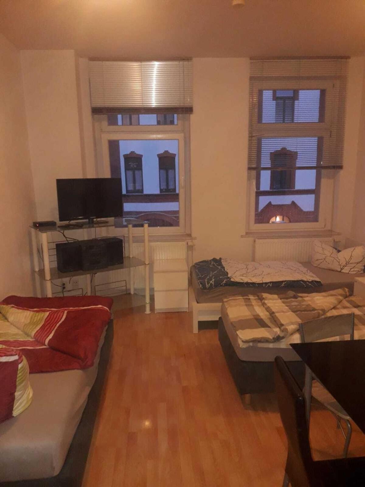 Hostel Im Medizinerviertel Halle  Δωμάτιο φωτογραφία
