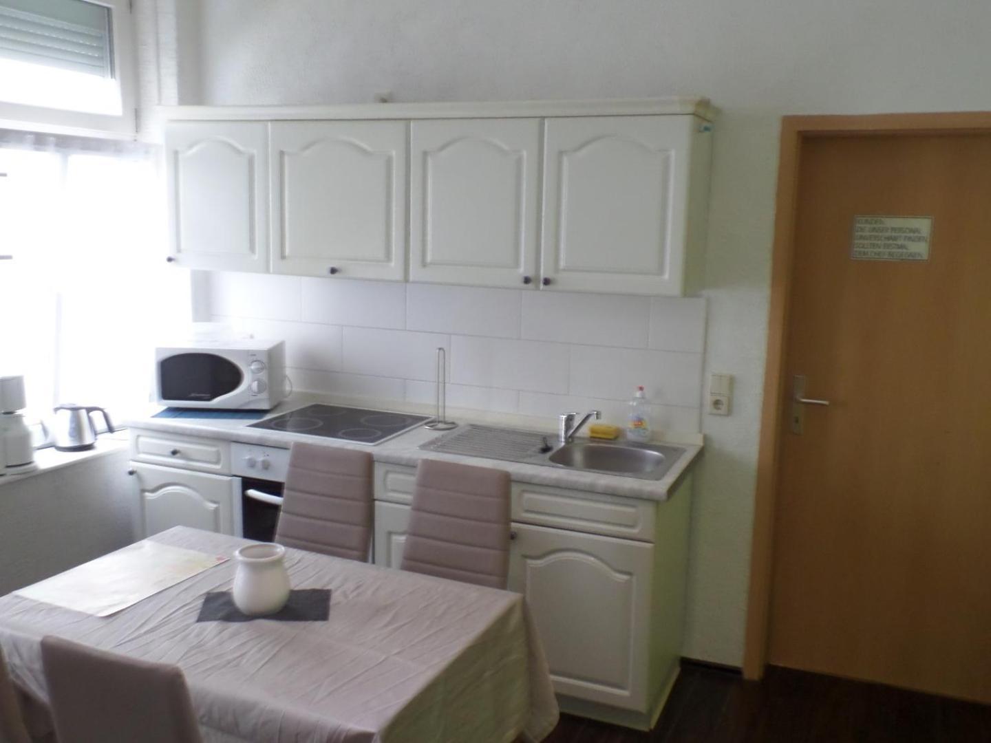 Hostel Im Medizinerviertel Halle  Εξωτερικό φωτογραφία