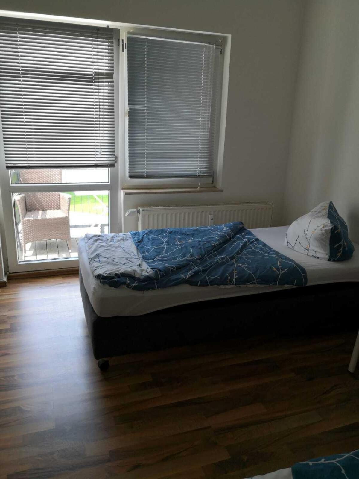 Hostel Im Medizinerviertel Halle  Δωμάτιο φωτογραφία