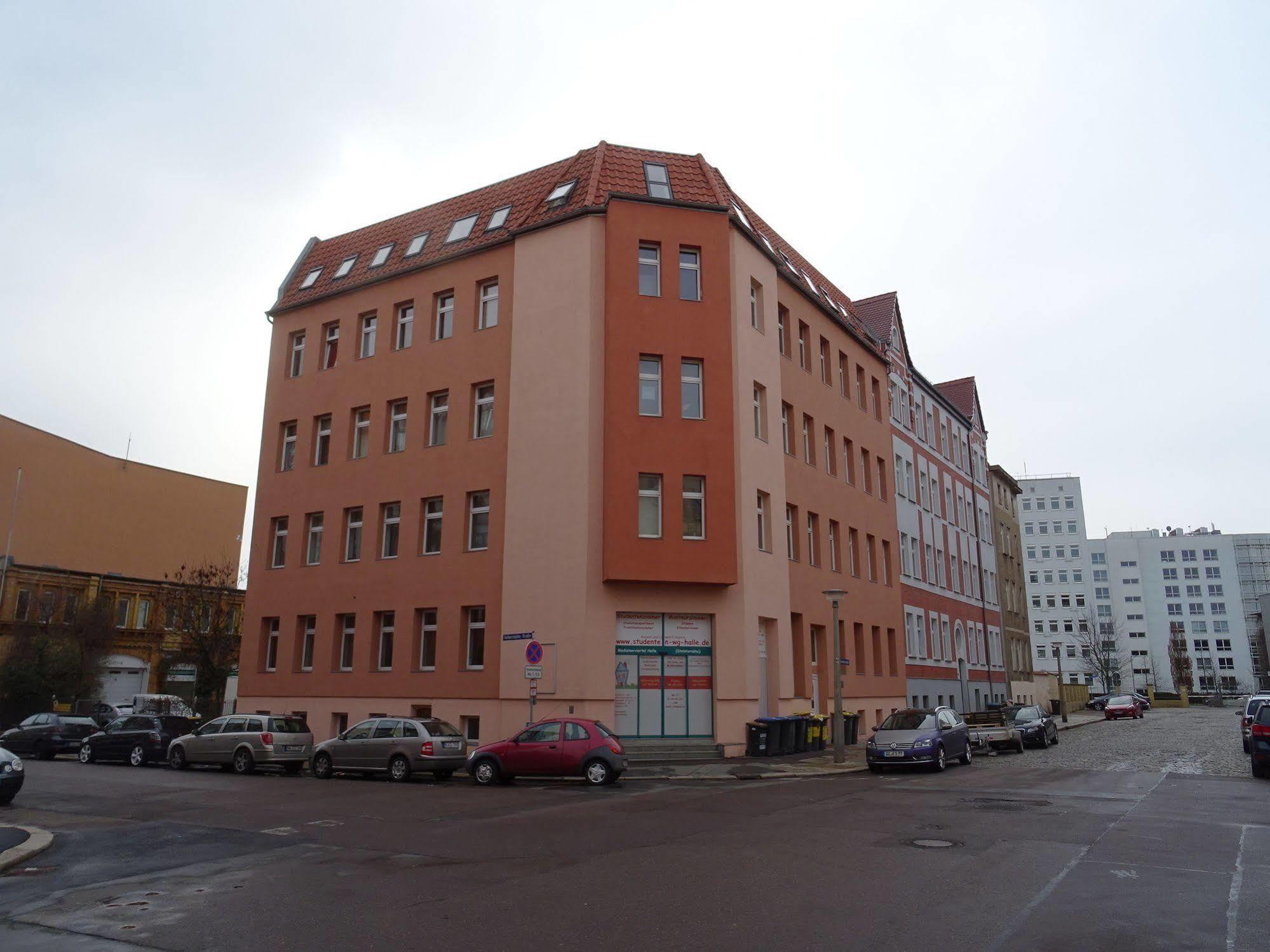 Hostel Im Medizinerviertel Halle  Εξωτερικό φωτογραφία